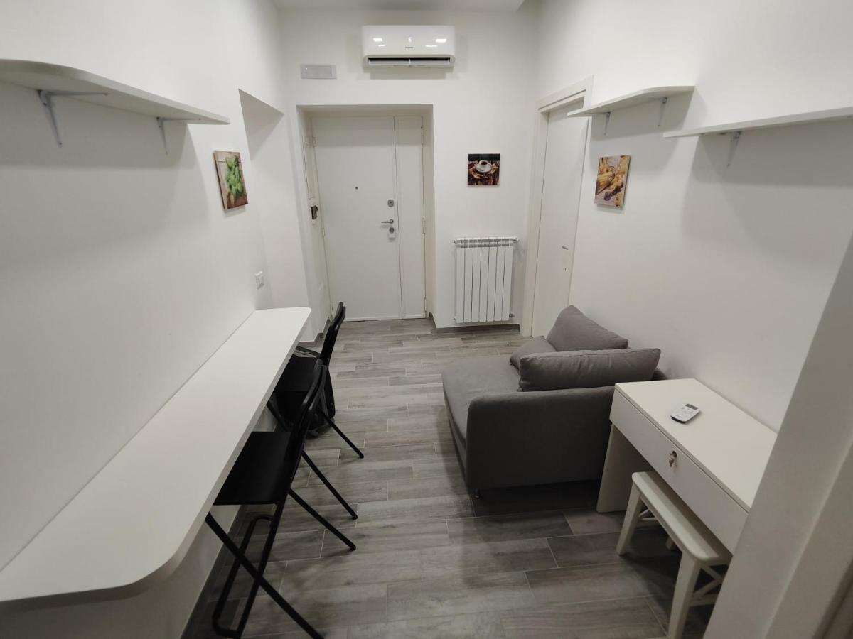 נאפולי B&B Il Regno Delle Due Sicilie מראה חיצוני תמונה