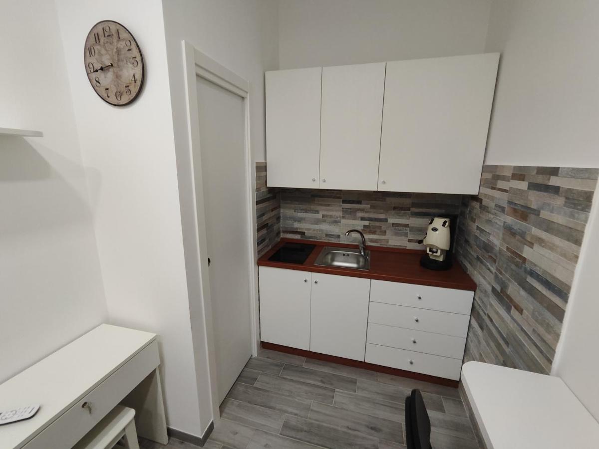 נאפולי B&B Il Regno Delle Due Sicilie מראה חיצוני תמונה