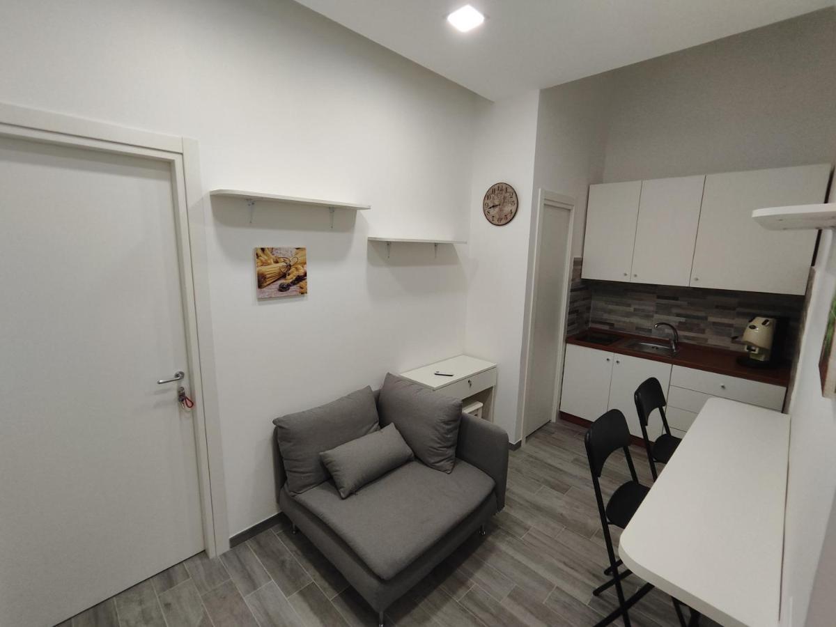 נאפולי B&B Il Regno Delle Due Sicilie מראה חיצוני תמונה