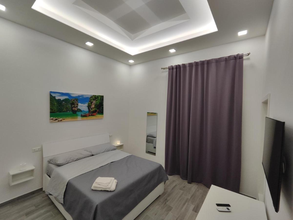 נאפולי B&B Il Regno Delle Due Sicilie מראה חיצוני תמונה